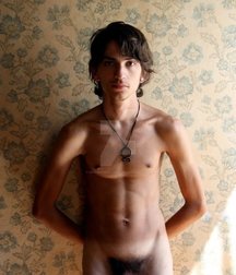 young naked boys 5dc098c80ebee.jpg
