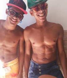straight Brazilian guys 5dc3c89839b90.jpg