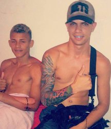 straight Brazilian guys 5dc3c89ccc374.jpg