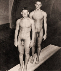 vintage couple 5dc44d04d2f67.jpg