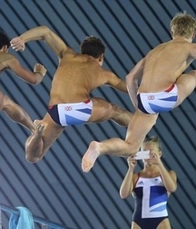 sports boys 5dcb270464b0b.jpg