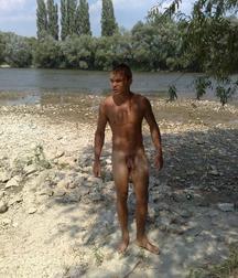 naked boys outdoors 5dcbf3428b712.jpg