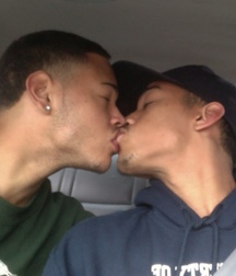 the kiss on the mouth 5dceb8acd8ea0.jpg