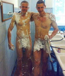 the soft foam of soap 5dd036d763441.jpg