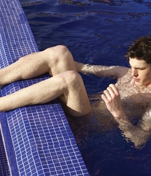 freely naked in the pool 5dd038b97d691.jpg