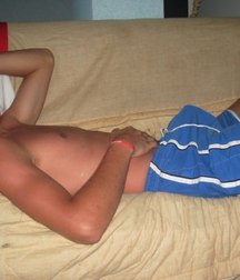 opss !. the hidden erection 5dd1448f8f5cf.jpg