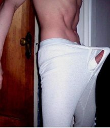 opss !. the hidden erection 5dd14492a715a.jpg