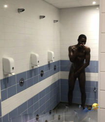 boys take a shower in the gym 5dd1465c74ef8.png