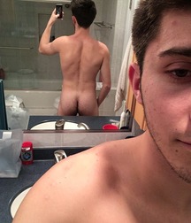 selfies  5ddeb3e3acfd8.jpg