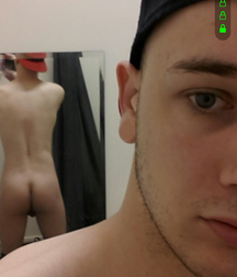 selfies  5ddeb402d8b3b.png