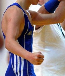 wrestlers boys 5de3902518476.jpg
