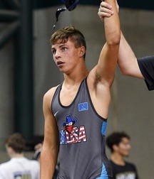 wrestlers boys 5de39033eadad.jpg