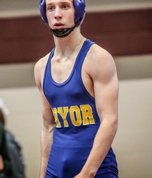 wrestlers boys 5de390575ebf5.jpg
