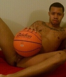 naked_soft 5de3917048a08.jpg