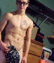 naked_soft 5de391a54db68.jpg