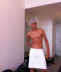 sexy guys with the towel 5de7f2c06fa74.jpg