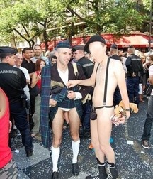 I don't wear underpants with a skirt 5de7f4ae1a996.jpg