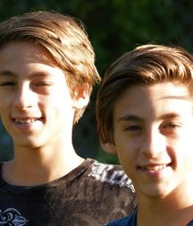 sweet boys 5de7f51f3d7d6.jpg