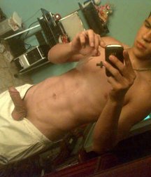 photograph yourself in the mirror 5dea5391a8891.jpg