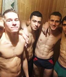 groups of straight friends 5dea54946a216.jpg