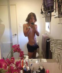 selfies amateur erection 5deb62cb7a158.jpg
