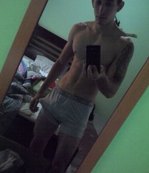 selfies amateur erection 5deb62dd2cfdd.jpg