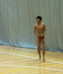 the real sportsman is naked 5deb639e8e26b.jpg
