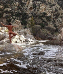 naked in nature 5decdf874249b.png