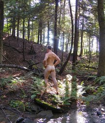 naked in nature 5decdf8eb8595.jpg
