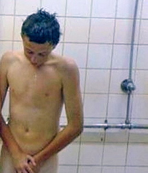 shower after gymnastics 5deec058900a3.jpg