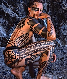 nude tattoo 5defde79e8e98.jpg
