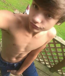 the perfect boys for me 5defe0cbaaad0.jpg