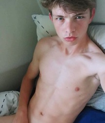 the perfect boys for me 5defe0e4746a4.jpg