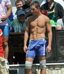 wrestle-fun 5df12c033d2d8.jpg