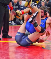 wrestle-fun 5df12c055396d.jpg