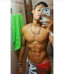 selfie with the towel 5df12d6ac9046.jpg