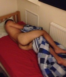 sleeping with her bare ass 5df391319eaaa.jpg