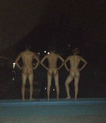 straight boys have a nice ass 5dfa413580a1a.jpg