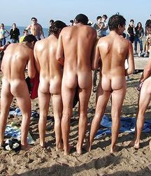 straight boys have a nice ass 5dfa4149c9d7b.jpg