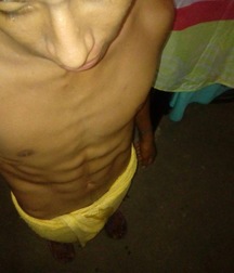 what's under the towel 5dfceb9d5a55c.jpg