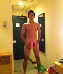 the shyness of Japanese boys 5dfdeff280891.jpg
