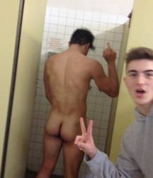 my straight friend's ass 5e00fc3885353.jpg