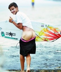 boys love to surf 5e021dffafb2e.jpg
