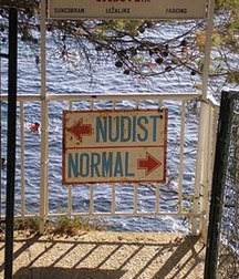 strange things in the world 5e021f3a40780.jpg