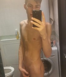 naked but shy 5e04564085340.jpg