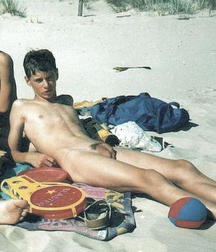 i love the sun on my skin 5e0458431ffa1.jpg