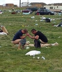 the strange world of straight guys 5e0640c5c9d3b.jpg