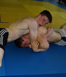 wrestlers boys 5e0f5ced3064d.jpg