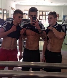 a selfies with friends amateur boys 5e10c23a9b777.jpg