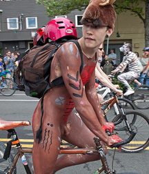 the painted body nude art 5e10c2e572029.jpg